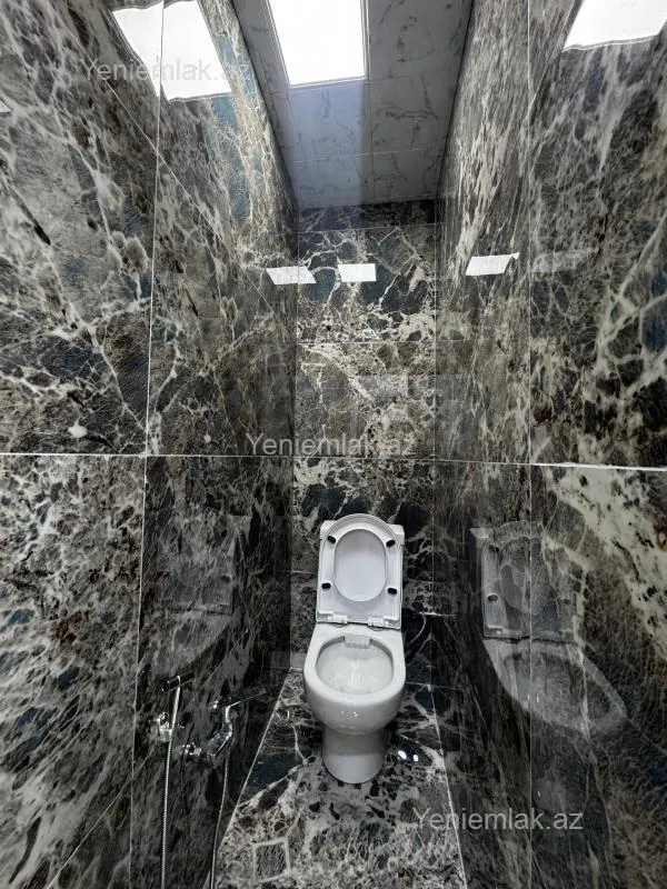 Satılır 3 otaqlı köhnə tikili 82 m²