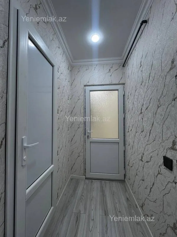 Satılır 3 otaqlı köhnə tikili 82 m²