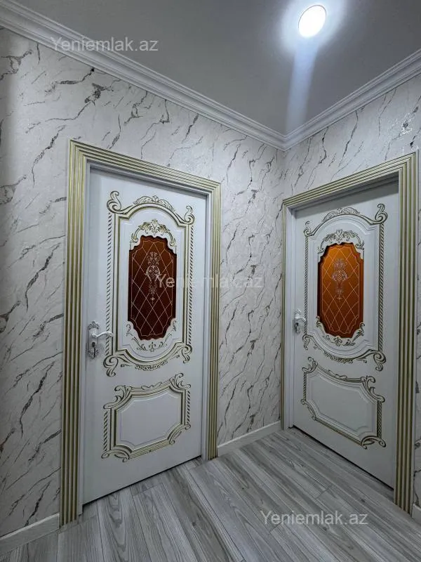 Satılır 3 otaqlı köhnə tikili 82 m²