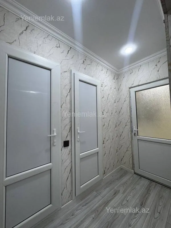 Satılır 3 otaqlı köhnə tikili 82 m²