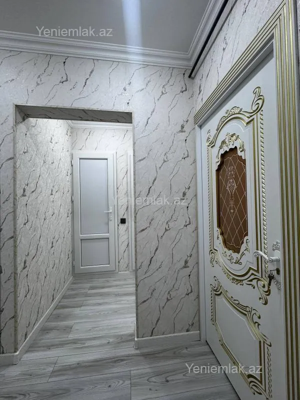 Satılır 3 otaqlı köhnə tikili 82 m²