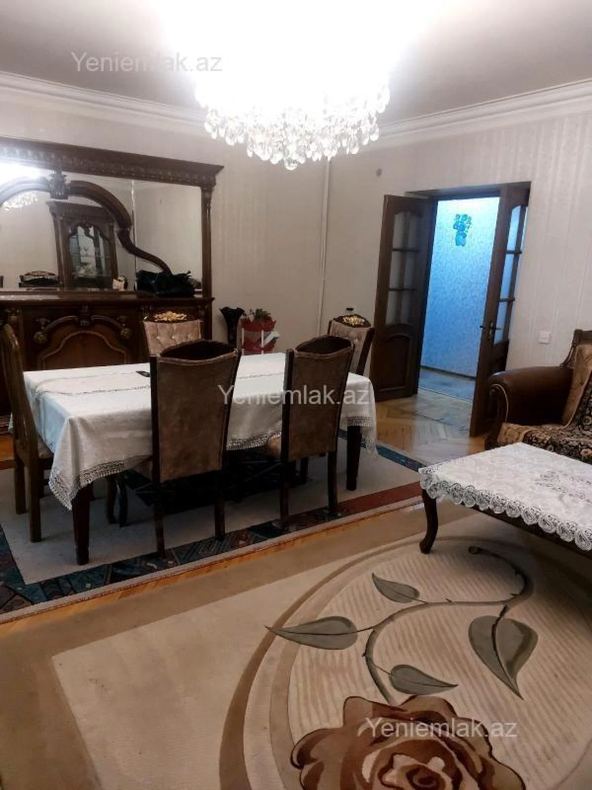 Satılır 4 otaqlı köhnə tikili 85 m²