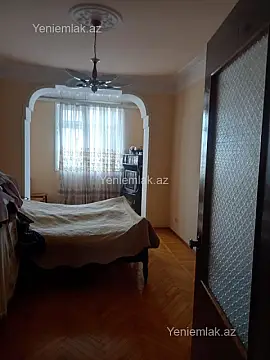 Satılır 3 otaqlı köhnə tikili 72 m²