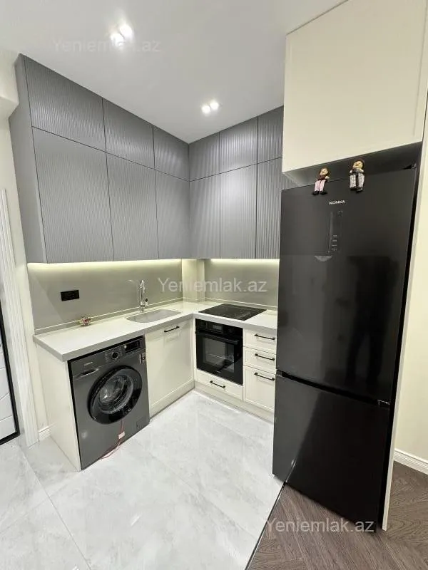 Satılır 2 otaqlı yeni tikili 60 m²