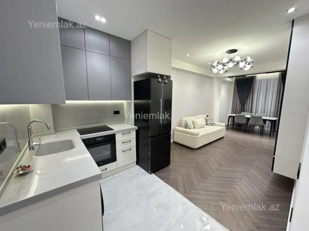 Satılır 2 otaqlı yeni tikili 60 m²