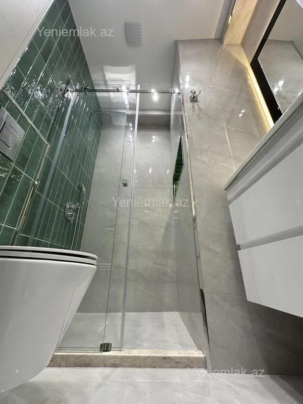 Satılır 2 otaqlı yeni tikili 60 m²