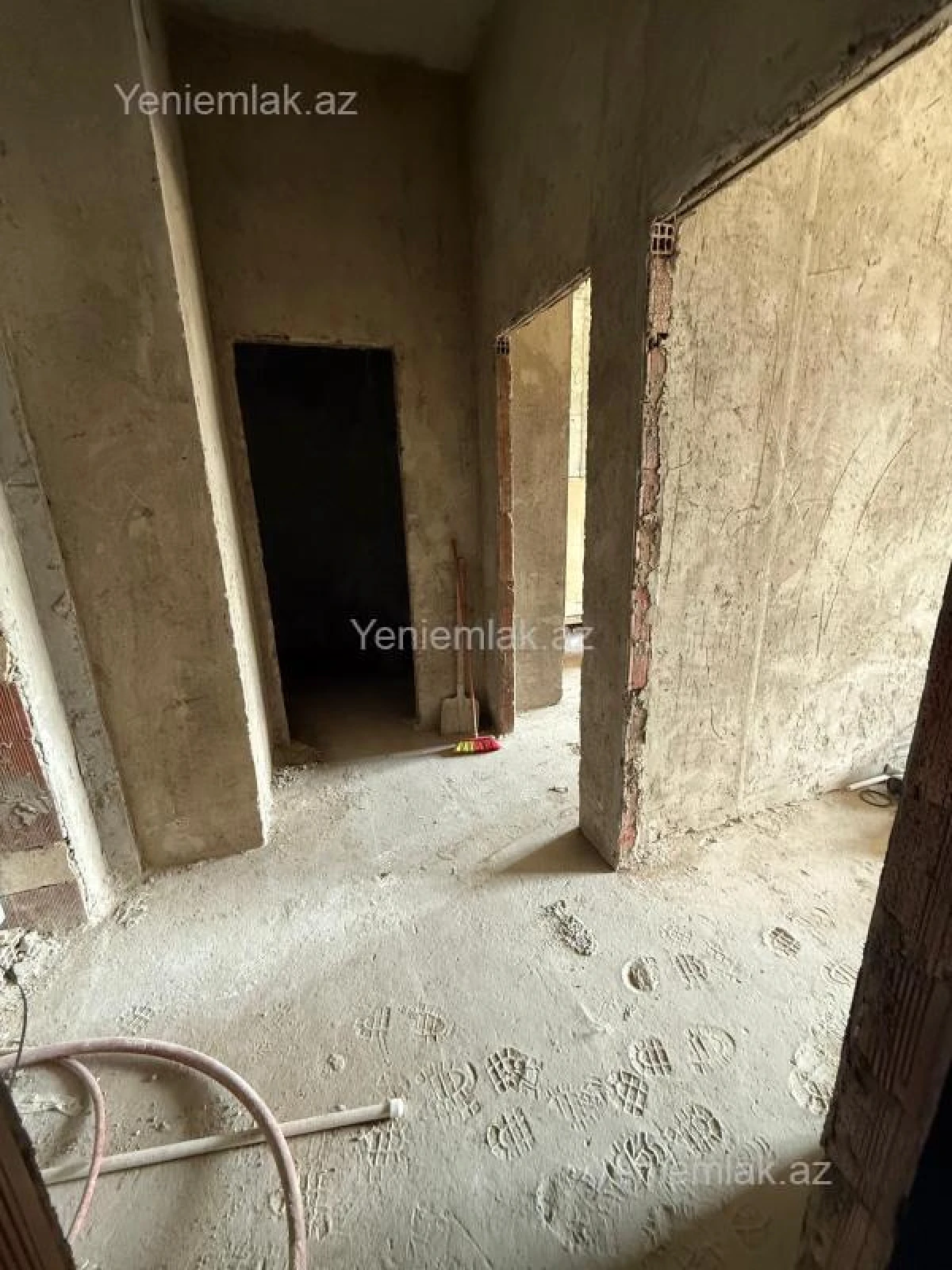 Satılır 1 otaqlı yeni tikili 54 m²