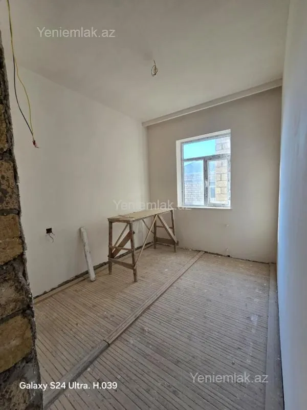 Satılır 4 otaqlı həyət evi 120 m²