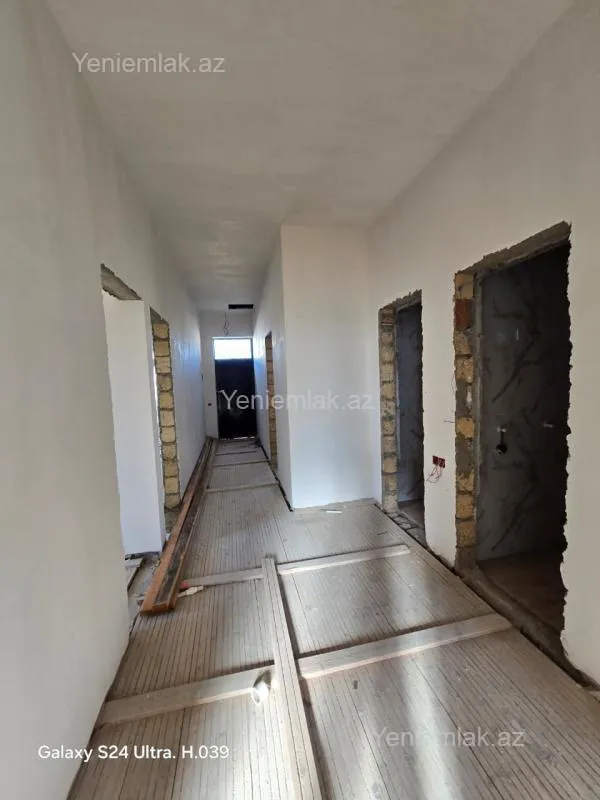 Satılır 4 otaqlı həyət evi 120 m²