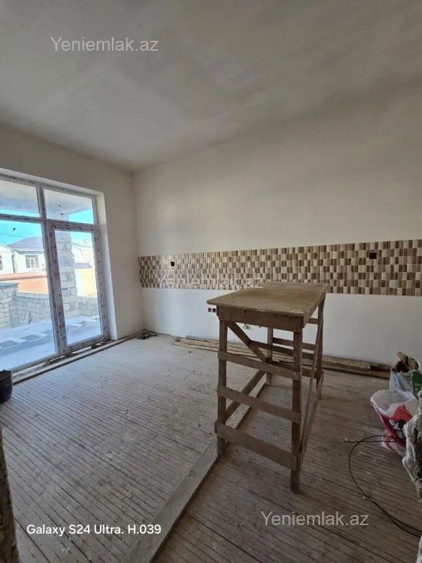 Satılır 4 otaqlı həyət evi 120 m²