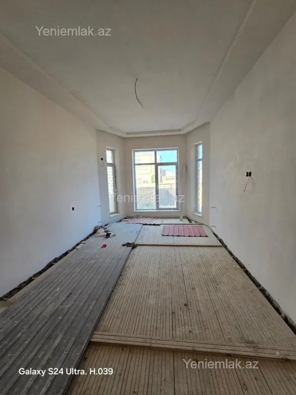 Satılır 4 otaqlı həyət evi 120 m²