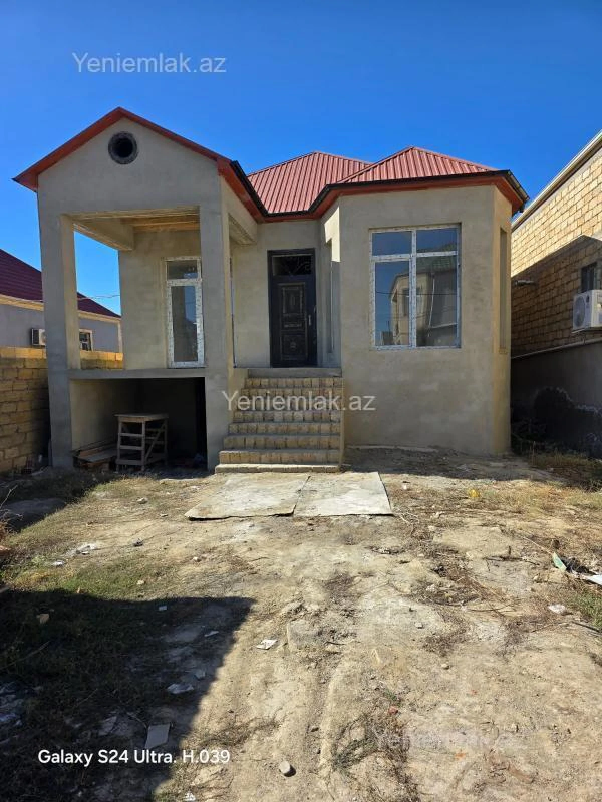 Satılır 4 otaqlı həyət evi 120 m²