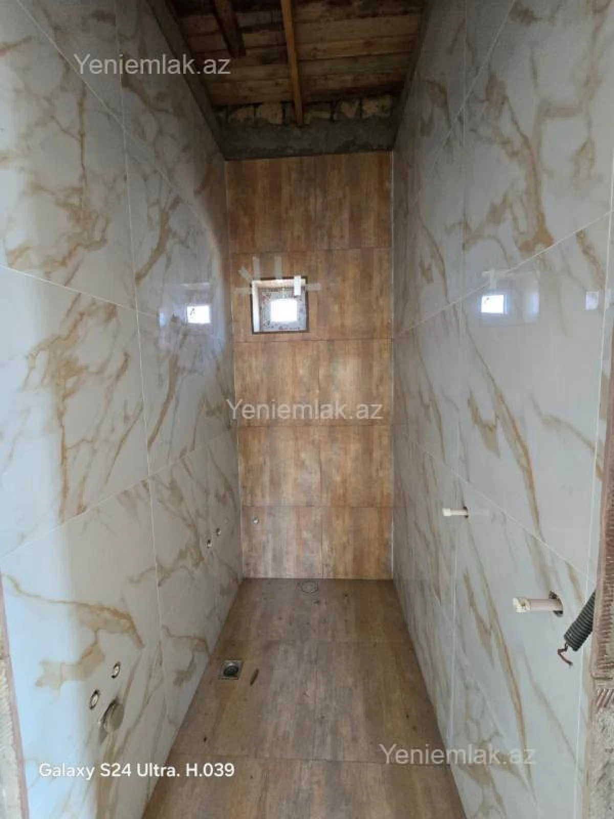 Satılır 4 otaqlı həyət evi 120 m²