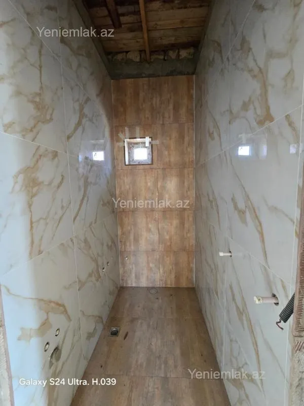 Satılır 4 otaqlı həyət evi 120 m²