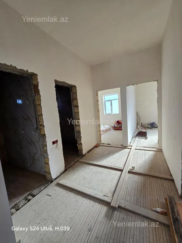 Satılır 4 otaqlı həyət evi 120 m²