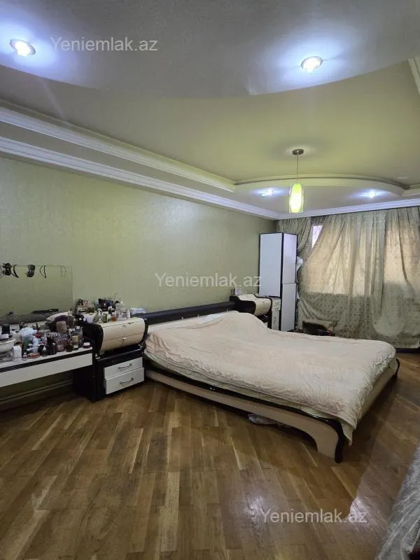 Satılır 2 otaqlı yeni tikili 90 m²