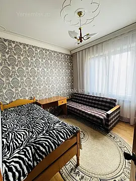 Satılır 3 otaqlı köhnə tikili 80 m²