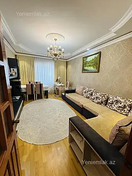 Satılır 3 otaqlı köhnə tikili 80 m²