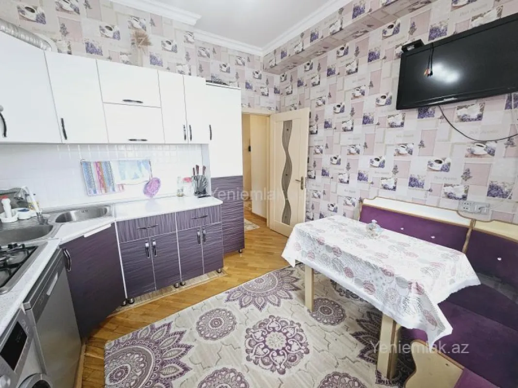 Satılır 3 otaqlı yeni tikili 86 m²