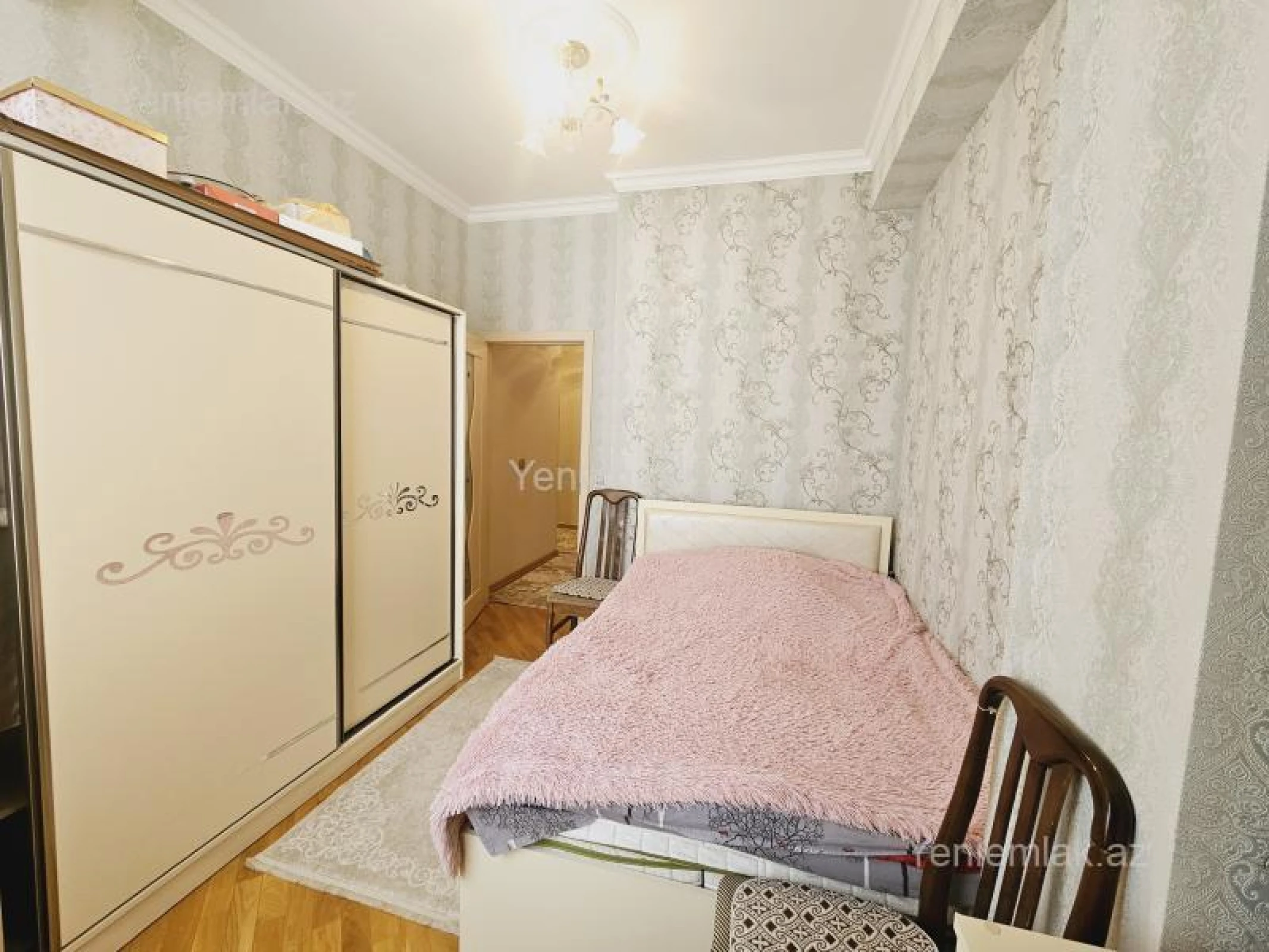 Satılır 3 otaqlı yeni tikili 86 m²