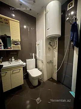 Satılır 2 otaqlı köhnə tikili 42 m²