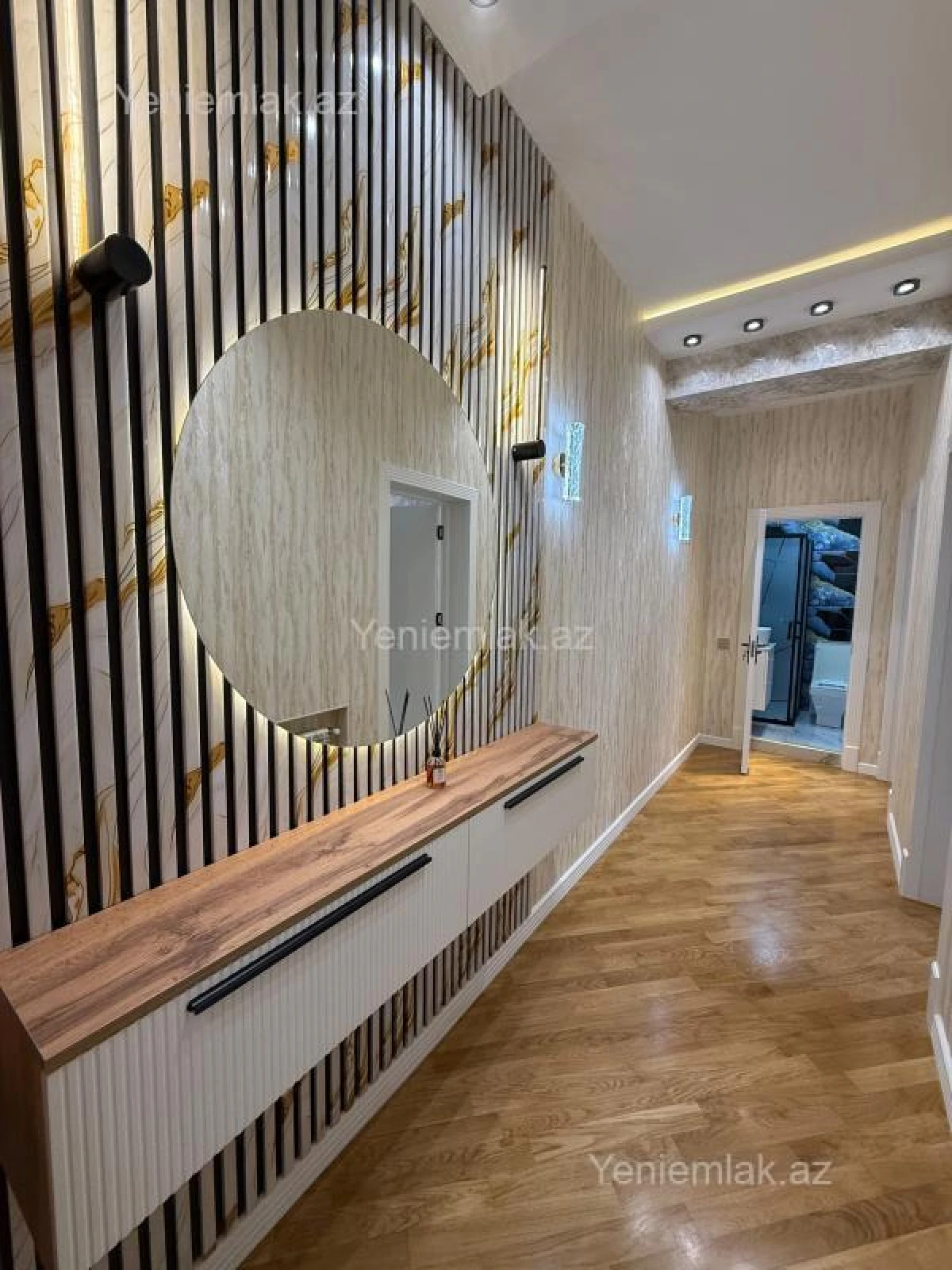 Satılır 2 otaqlı yeni tikili 90 m²