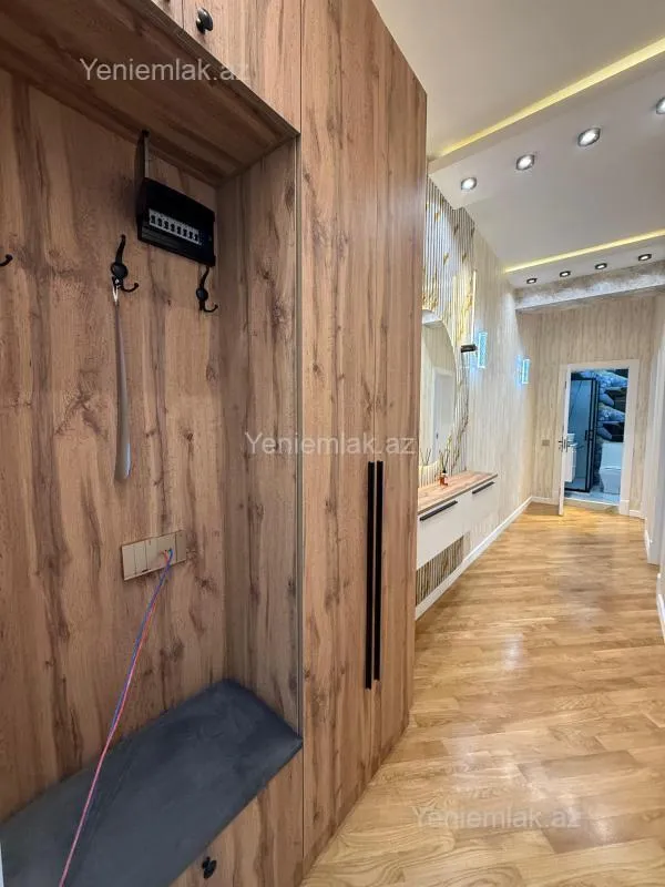 Satılır 2 otaqlı yeni tikili 90 m²