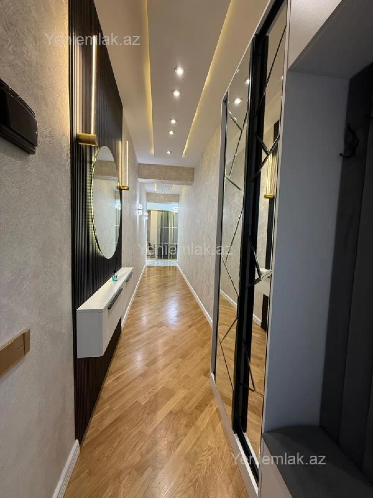 Satılır 2 otaqlı yeni tikili 90 m²