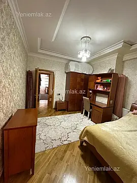 Satılır 4 otaqlı yeni tikili 140 m²