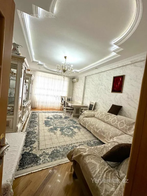 Satılır 4 otaqlı yeni tikili 140 m²