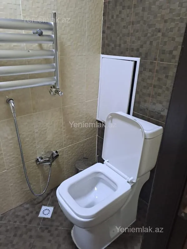 Satılır 3 otaqlı yeni tikili 140 m²