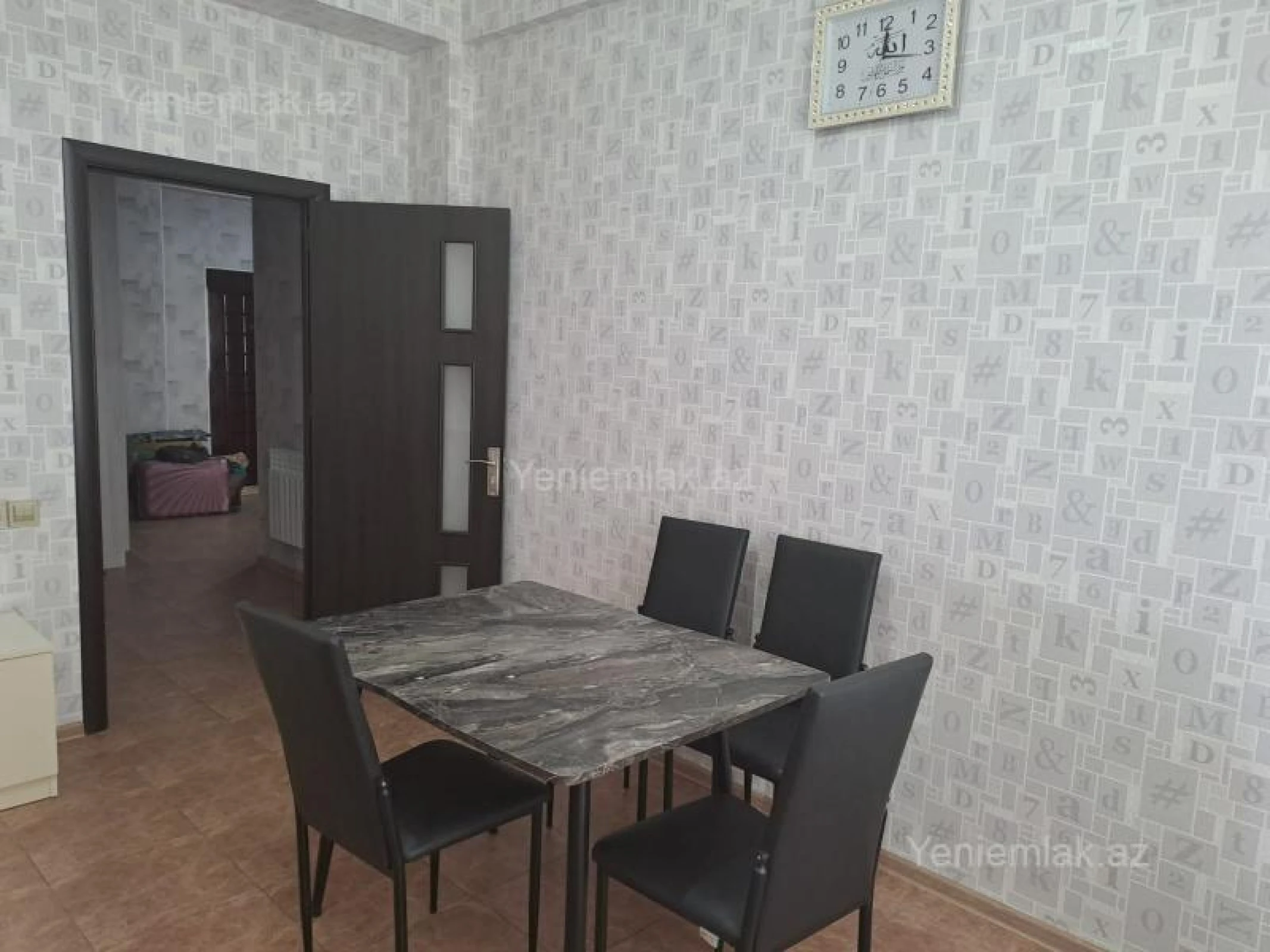 Satılır 3 otaqlı yeni tikili 140 m²