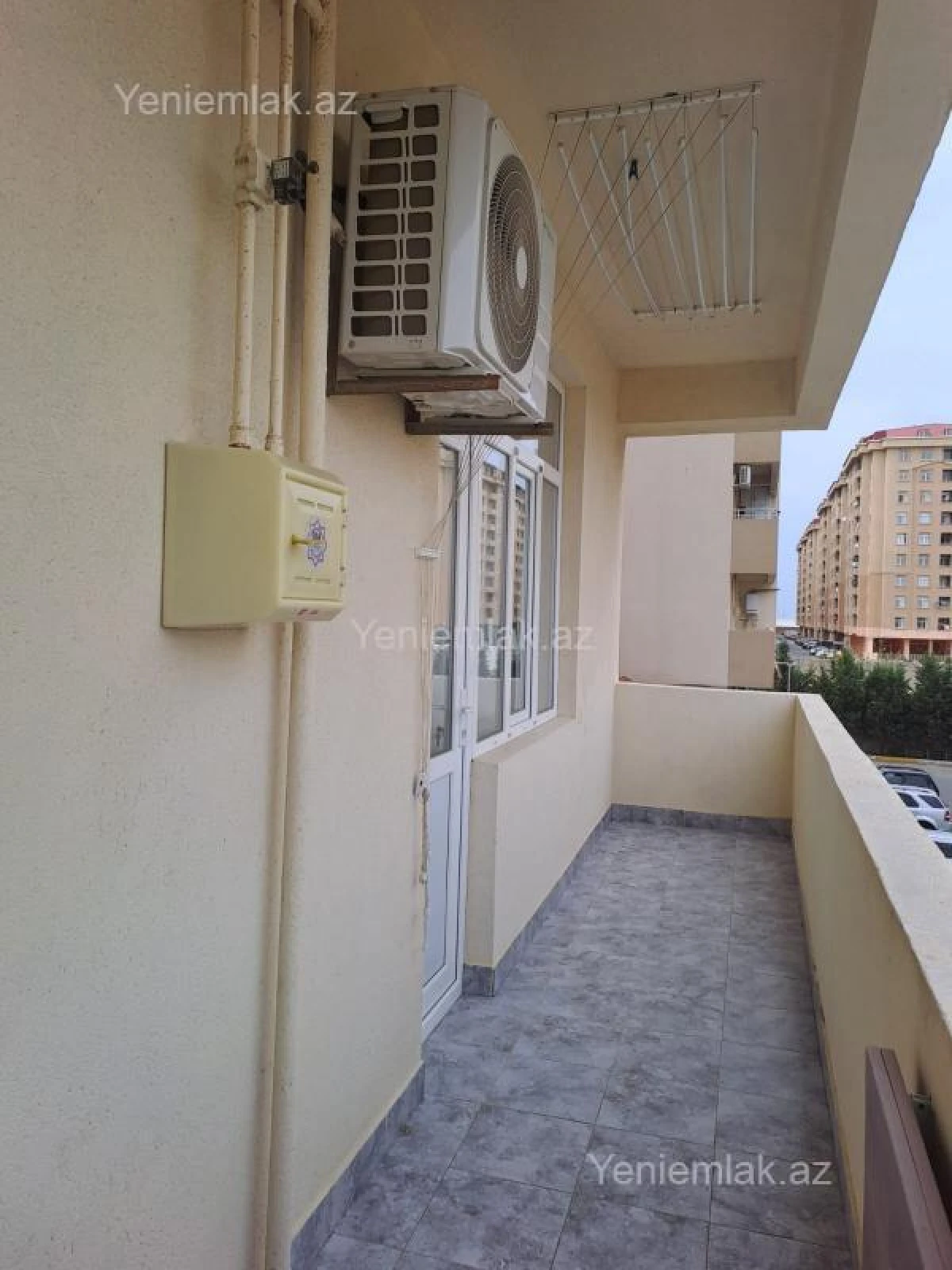 Satılır 3 otaqlı yeni tikili 140 m²