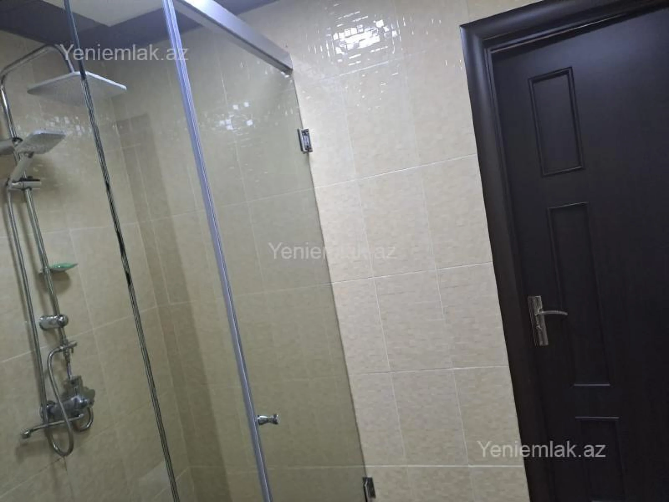 Satılır 3 otaqlı yeni tikili 140 m²
