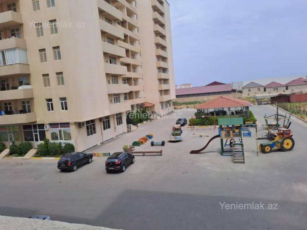 Satılır 3 otaqlı yeni tikili 140 m²