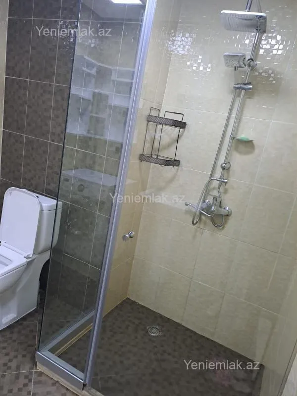 Satılır 3 otaqlı yeni tikili 140 m²