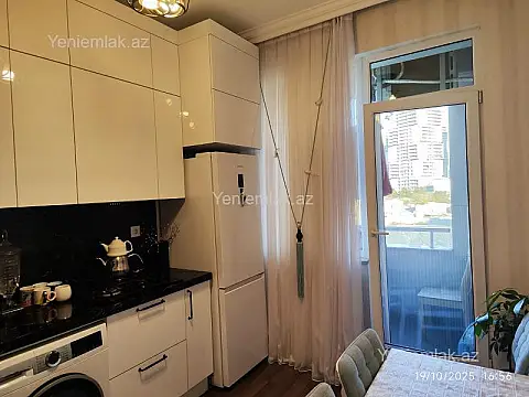Satılır 3 otaqlı yeni tikili 96 m²