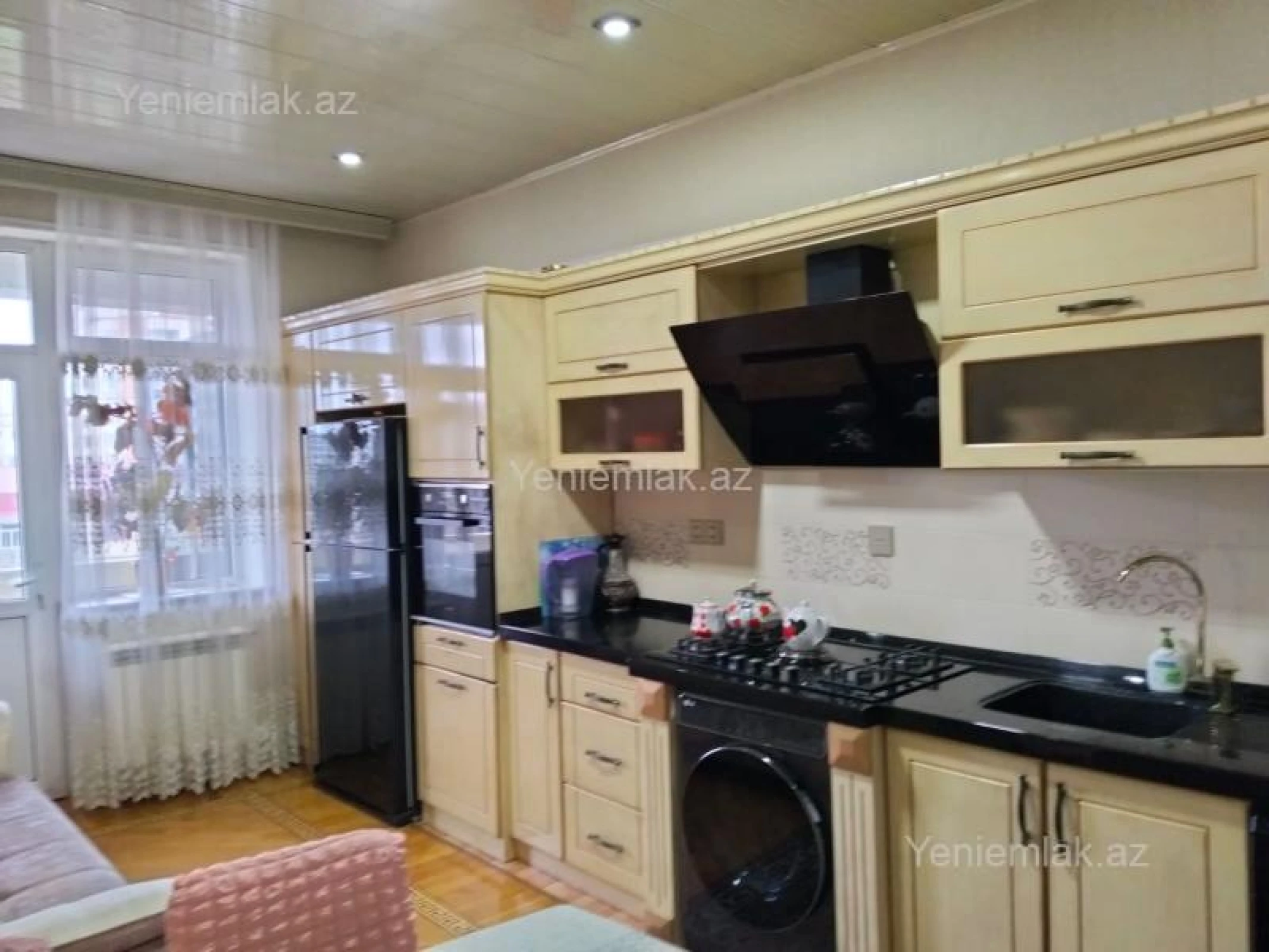 Satılır 2 otaqlı yeni tikili 85 m²