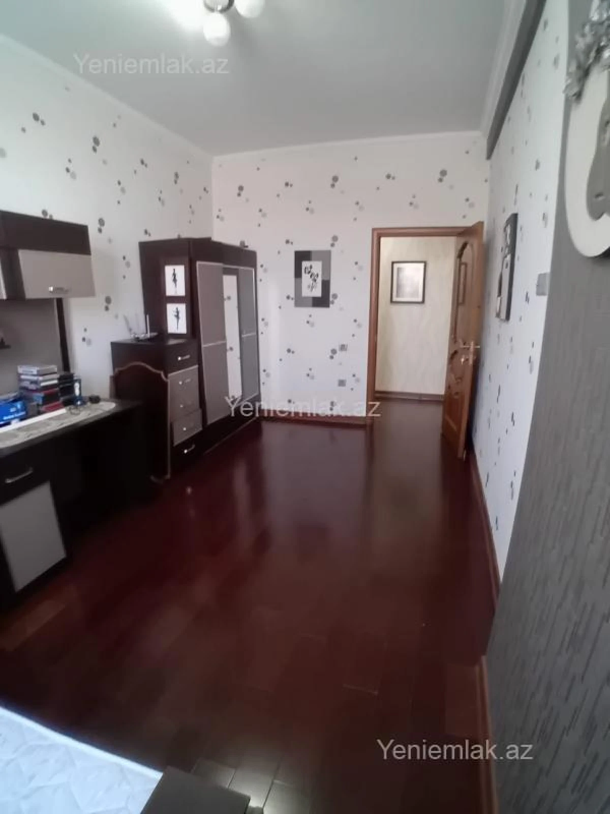 Satılır 3 otaqlı yeni tikili 118 m²