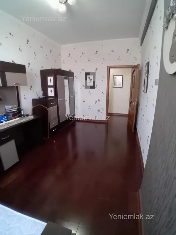 Satılır 3 otaqlı yeni tikili 118 m²