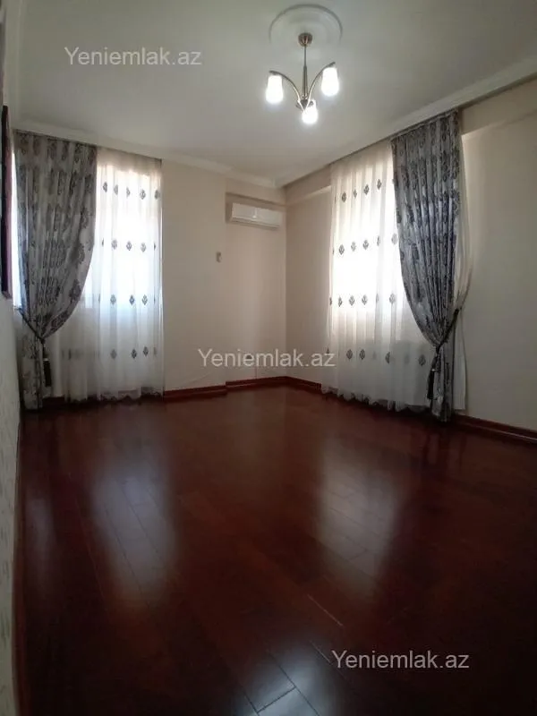 Satılır 3 otaqlı yeni tikili 118 m²