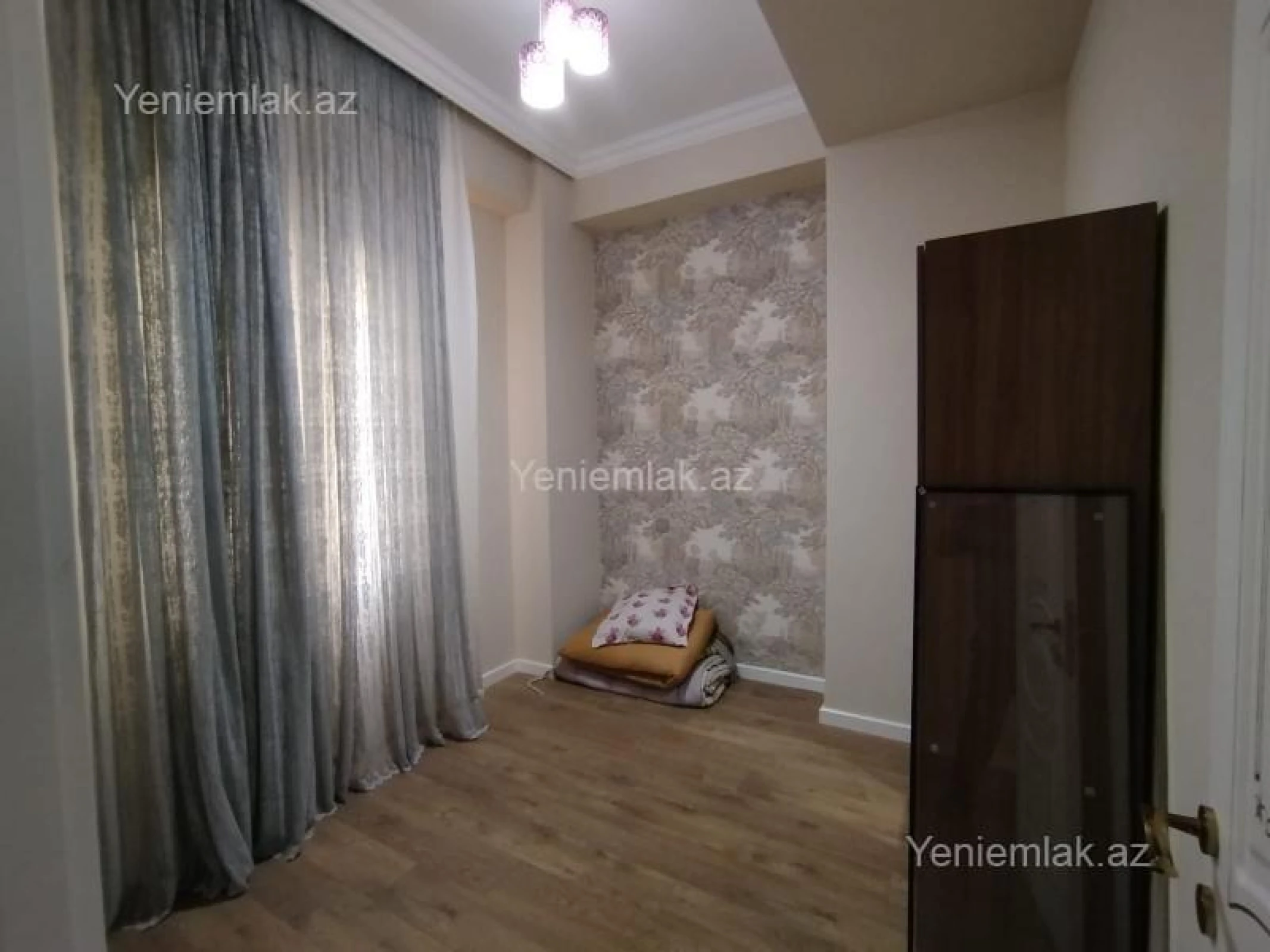 Satılır 3 otaqlı yeni tikili 82 m²