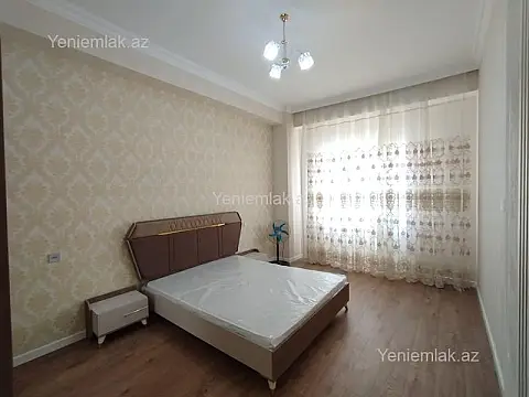 Satılır 3 otaqlı yeni tikili 82 m²