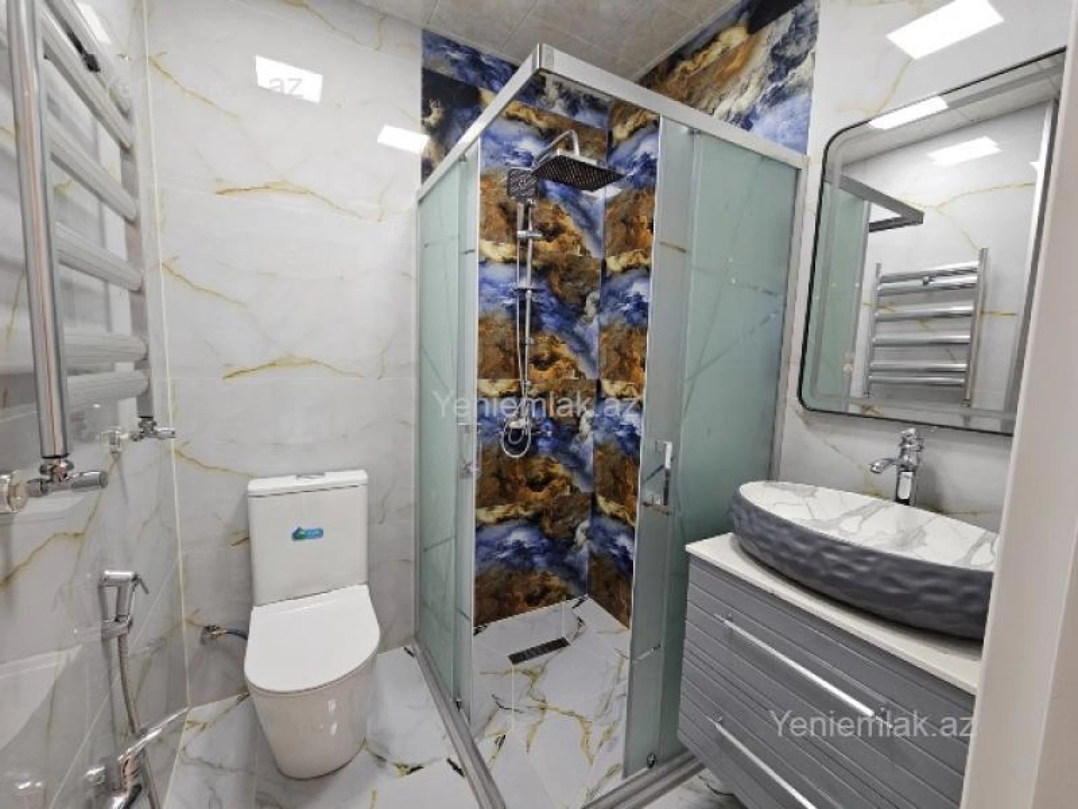 Satılır 2 otaqlı yeni tikili 60 m²