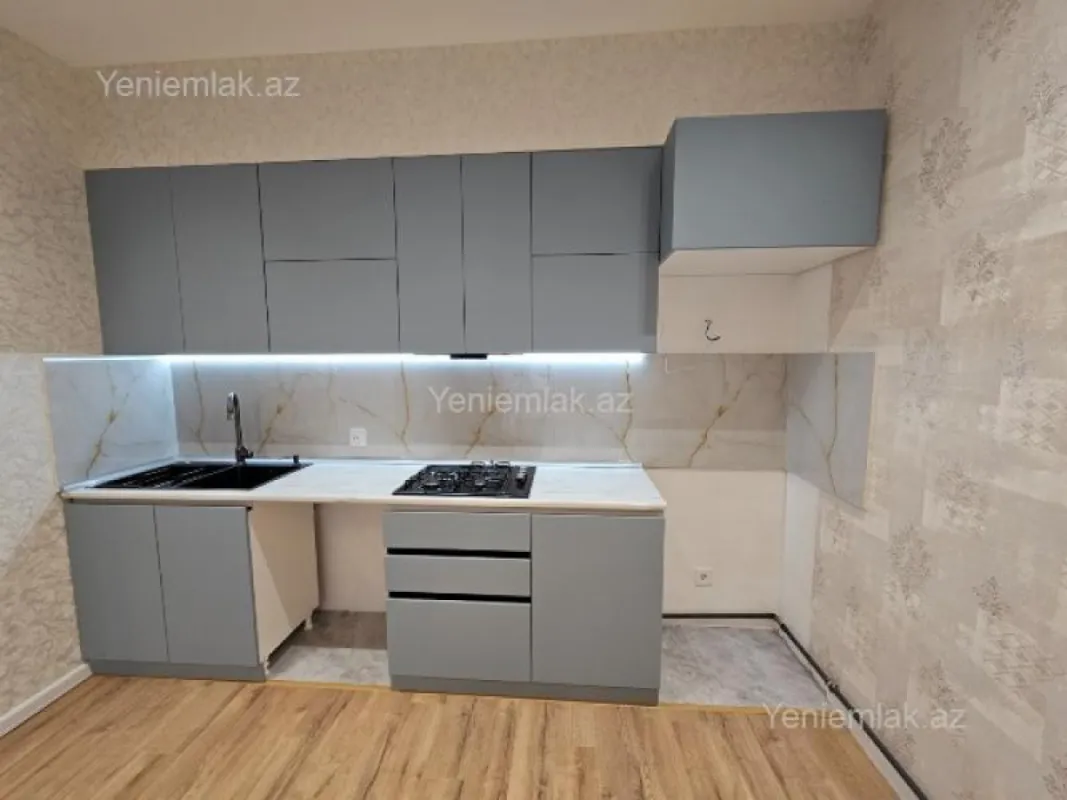 Satılır 2 otaqlı yeni tikili 60 m²