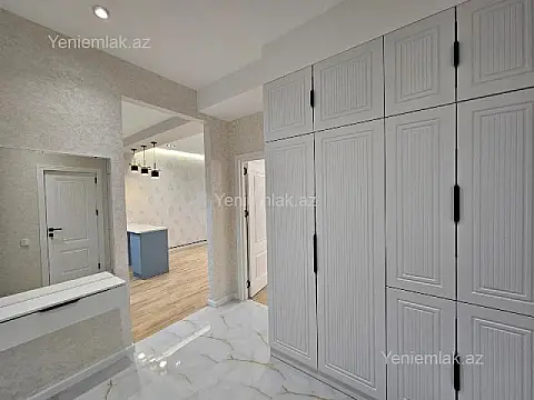 Satılır 2 otaqlı yeni tikili 60 m²