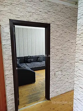 Satılır 2 otaqlı köhnə tikili 56 m²