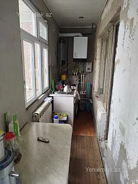 Satılır 2 otaqlı köhnə tikili 56 m²