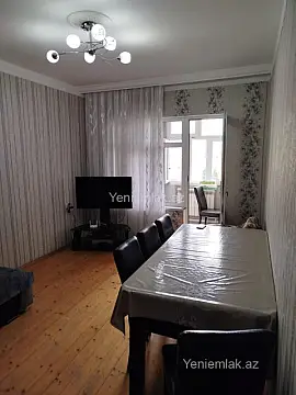 Satılır 2 otaqlı köhnə tikili 56 m²