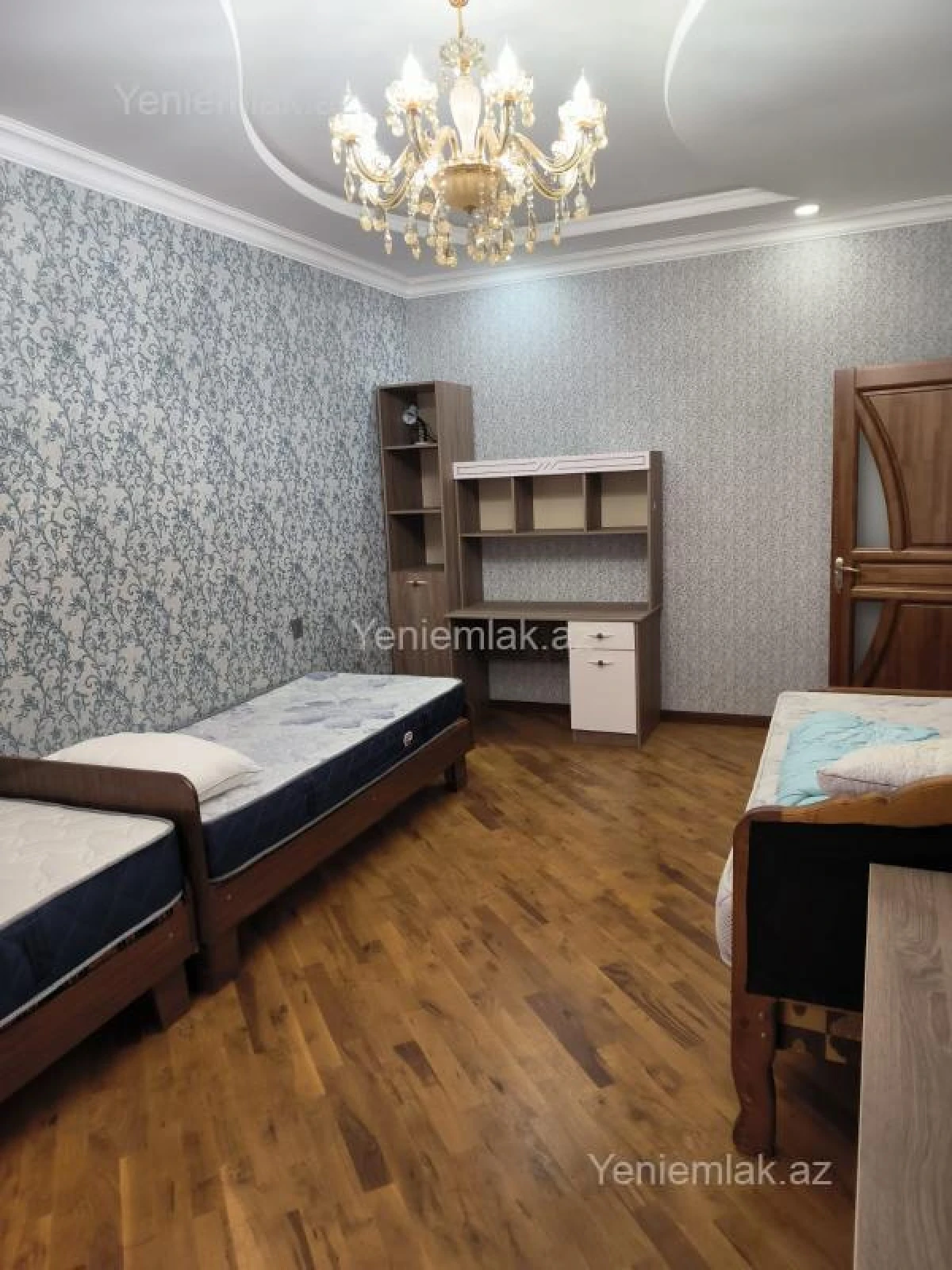Satılır 4 otaqlı yeni tikili 150 m²